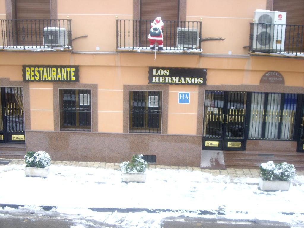 Hotel Los Hermanos Ocana  Luaran gambar