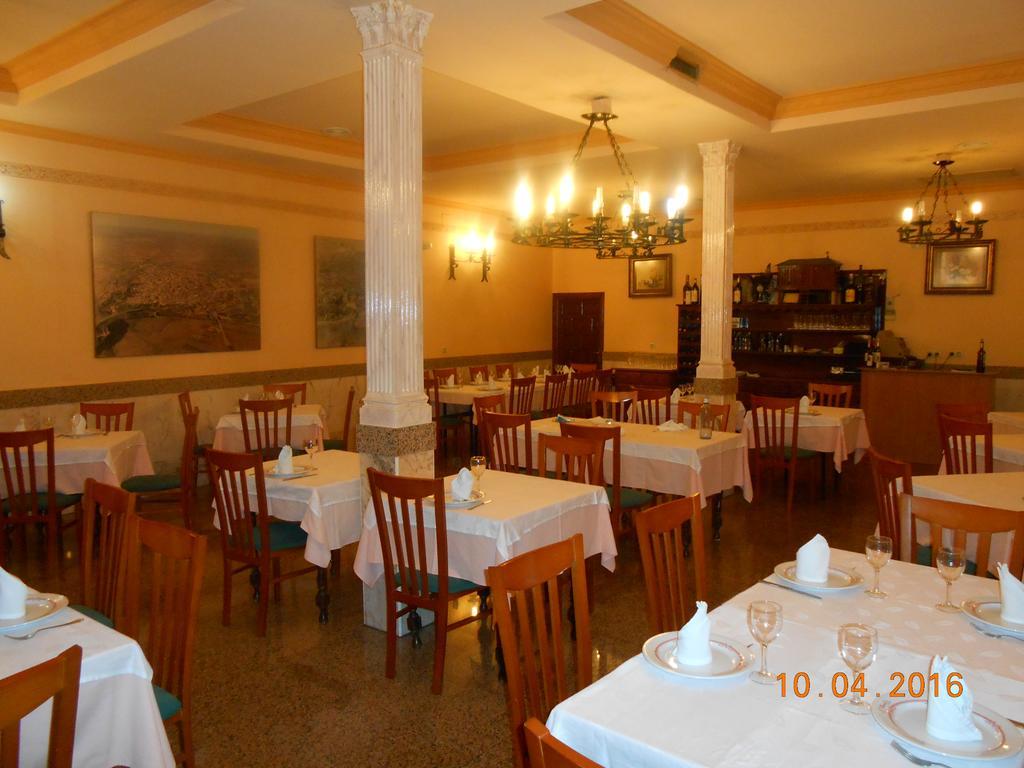 Hotel Los Hermanos Ocana  Luaran gambar