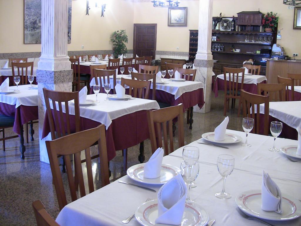 Hotel Los Hermanos Ocana  Luaran gambar