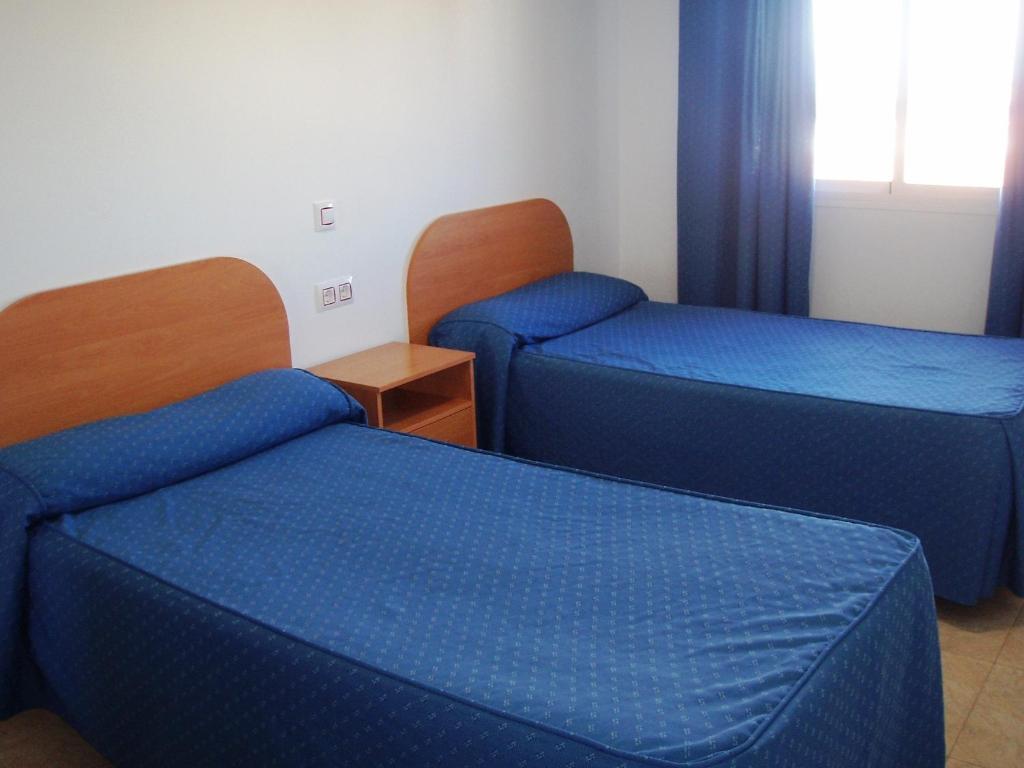 Hotel Los Hermanos Ocana  Bilik gambar