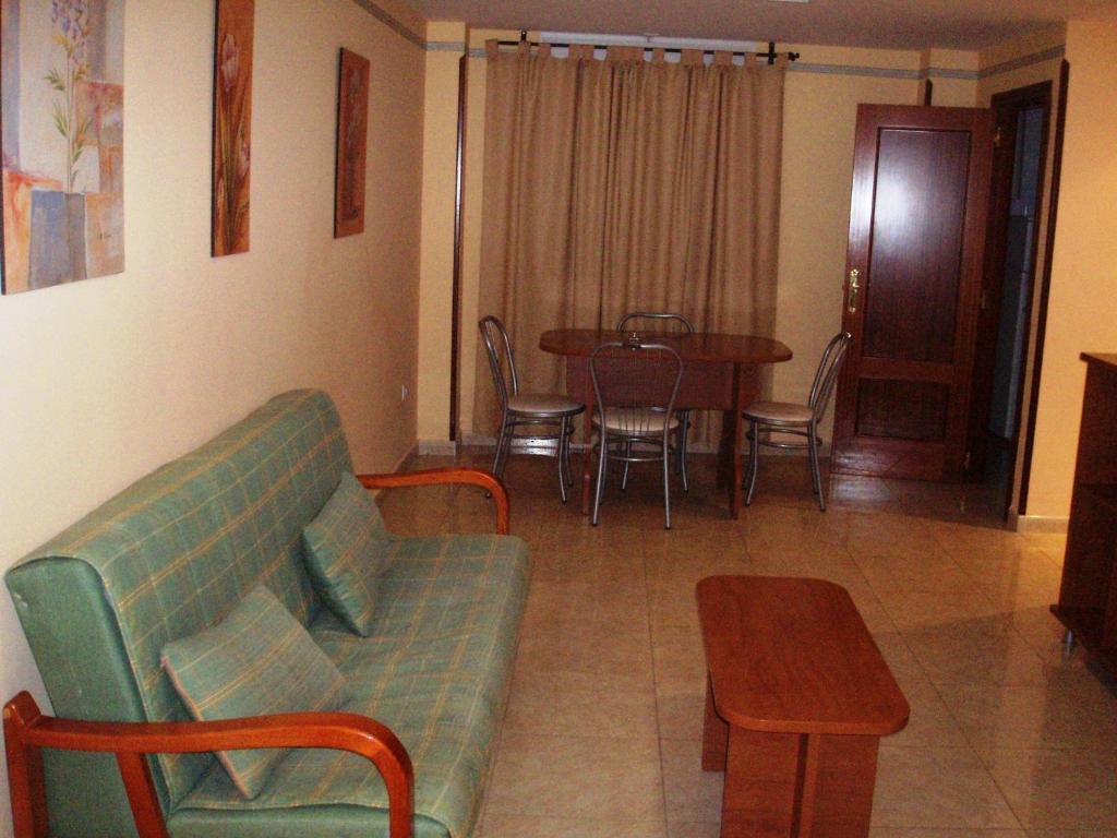 Hotel Los Hermanos Ocana  Bilik gambar